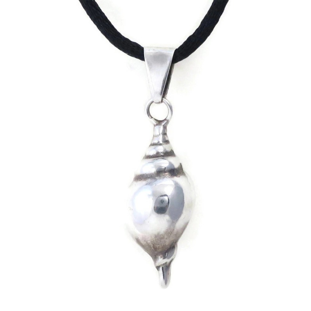 Taxco Sterling Pendant Mermaidcore Conch Shell